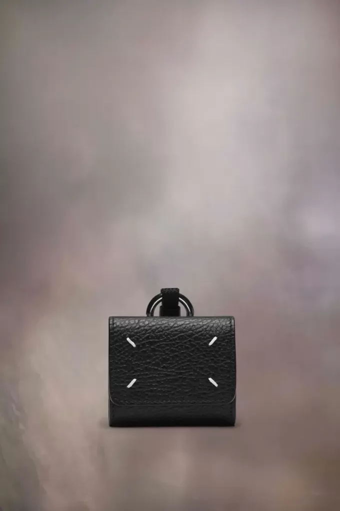 Four stitches AirPod case