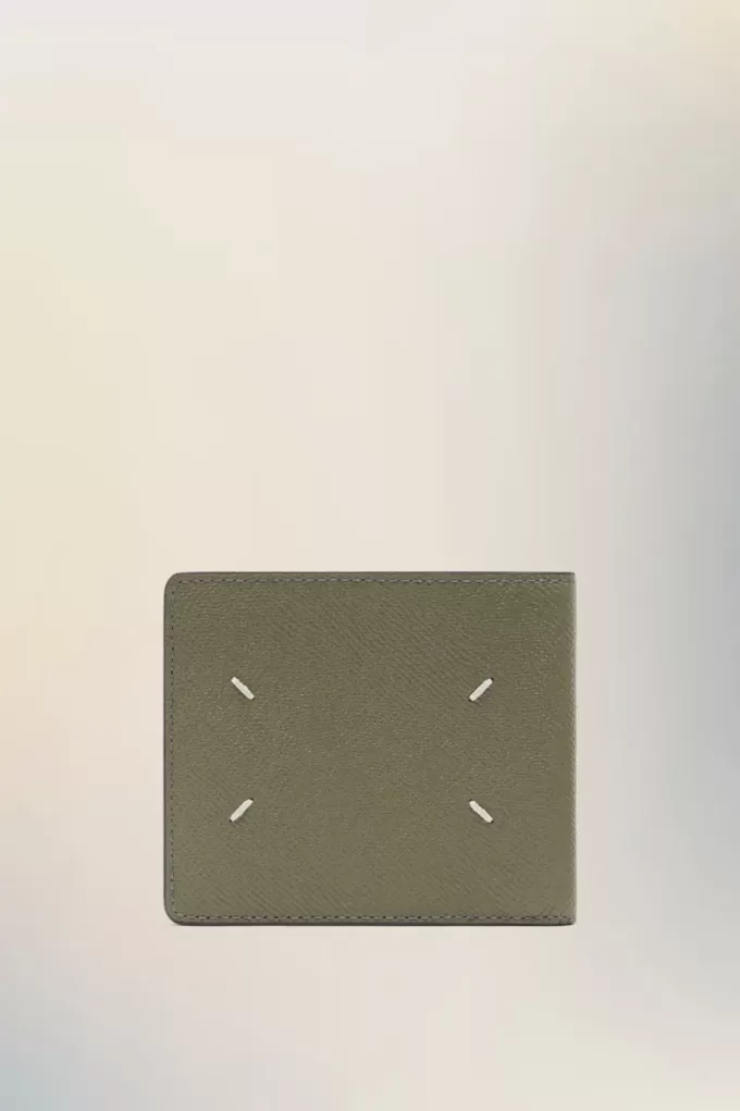 Four stitches cardholder