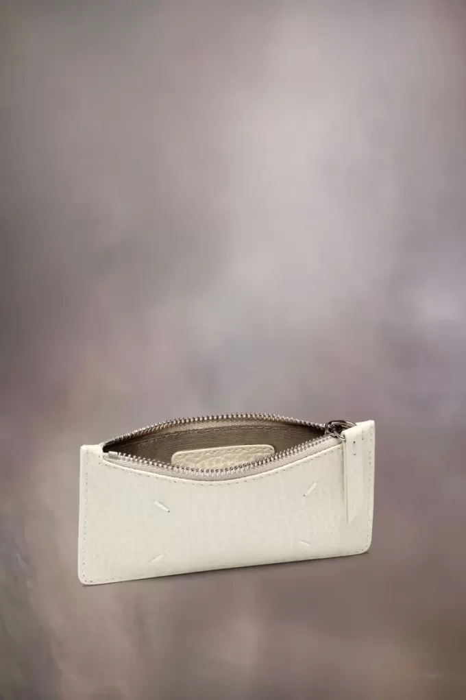 Four stitches cardholder wallet