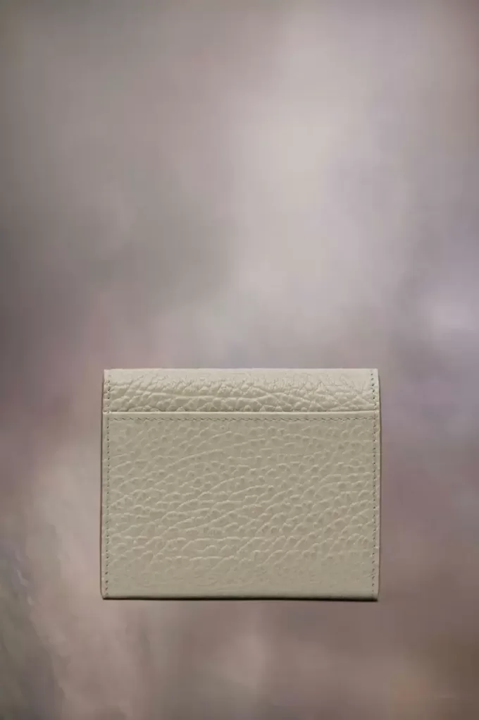 Four stitches wallet