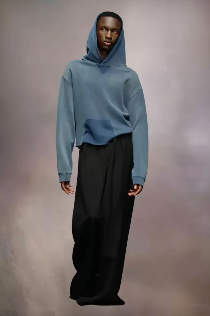 Organic cotton logo hoodie