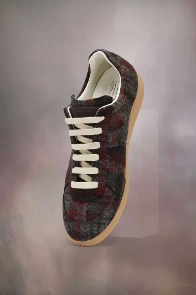 Recicla Replica Sneakers