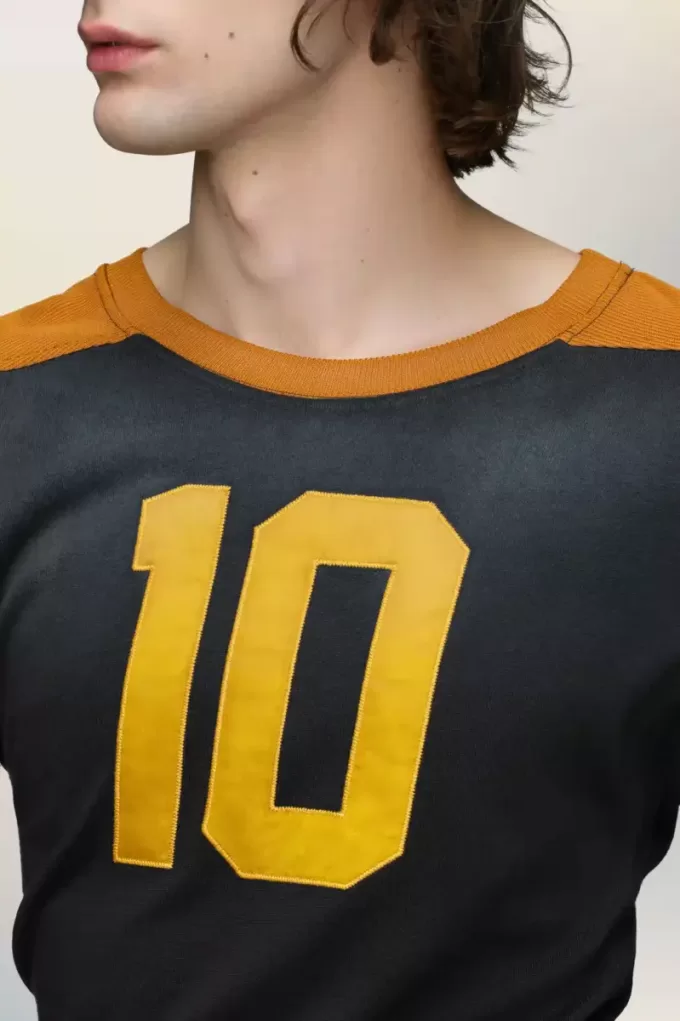 Varsity long-sleeved t-shirt Varsity long-sleeved t-shirt